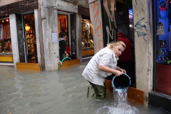 Poplavljenje Benetke. FOTO: Andrea Merola/AP