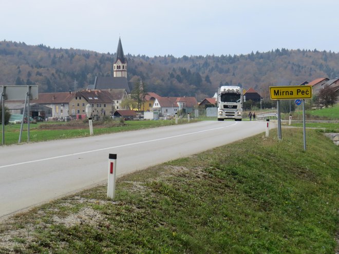 Mirna Peč Foto Bojan Rajšek