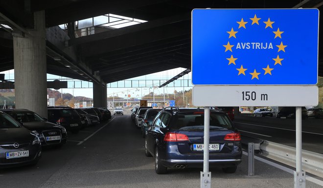 Slovenci na delu v Avstriji, 10.11.2015, entilj [dnevna migracija, Avstrija] Foto Tadej Regent/delo