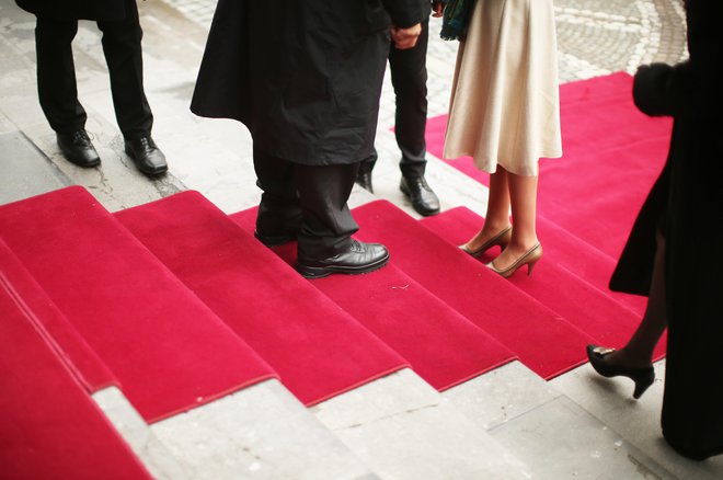 Dokler se bomo pregovarjali o tem, ali dejansko lahko govorimo o enakopravnosti med spoloma, ko pa ženske še niso enakopravno zastopane na pomembnejših položajih, te enakopravnosti ne bo.&nbsp;FOTO: Jure Eržen/Delo