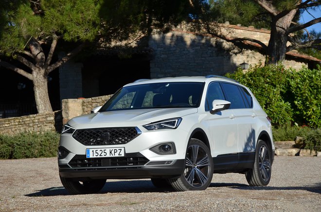 Seat tarraco je tretji, največji in očitno za nekaj časa zadnji športni terenec znamke Seat. FOTO: Gašper Boncelj