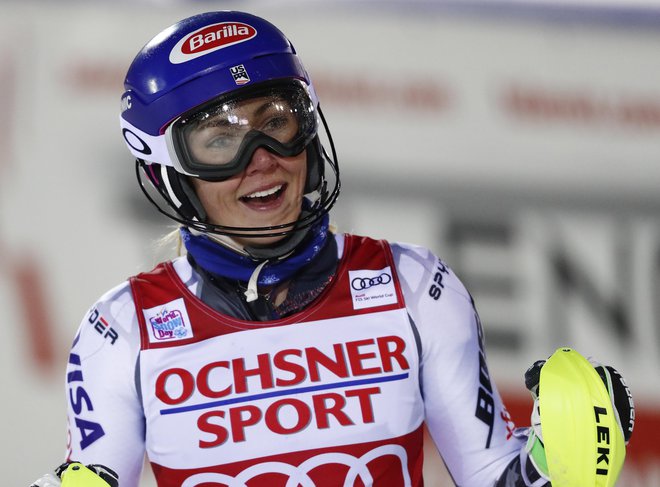 Simpatična Mikaela Shiffrin si je oddahnila, ko je zagledala številko ena. FOTO: AP