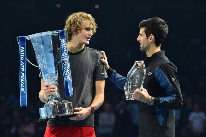 Prvi in četrti lopar sveta, Novak Đoković in Alexander Zverev. FOTO: Glyn Kirk/AFP