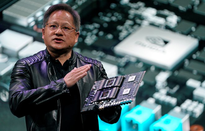 Jensen Huang, prvi mož Nvidie, meni, da je premalo biti številka ena na področju podpore za grafično zahtevne računalniške igre. Foto Reuters