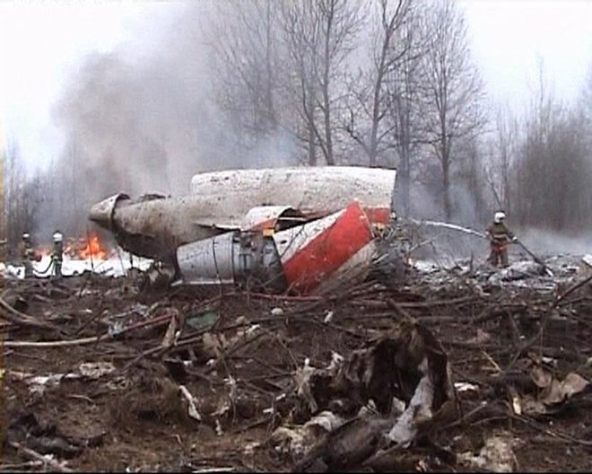 V hudi letalski neserči je umrlo vseh 96 ljudi na krovu. FOTO: Reuters