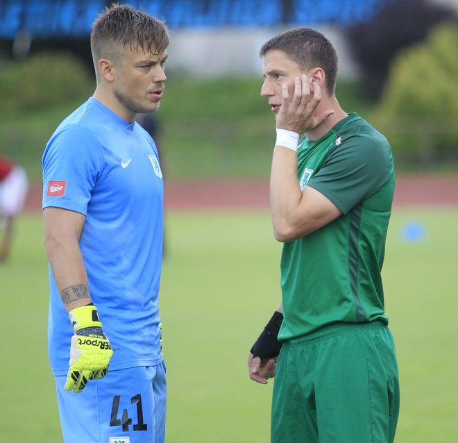 Andrej Vombergar (desno) je pri Olimpija prehodil pot od pekla do raja in postal eden od najdragocenješih igralcev.<br />
FOTO: Roman Šipić/Delo