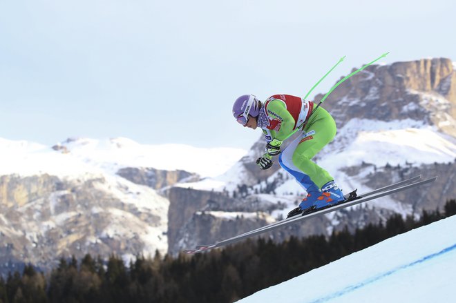 Ilka Štuhec jutri na Saslongu meri visoko. FOTO: Alessandro Trovati/AP