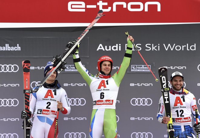 Oder za zmagovalce z nevsakdanjo zasedbo. FOTO: Marco Tacca/AP