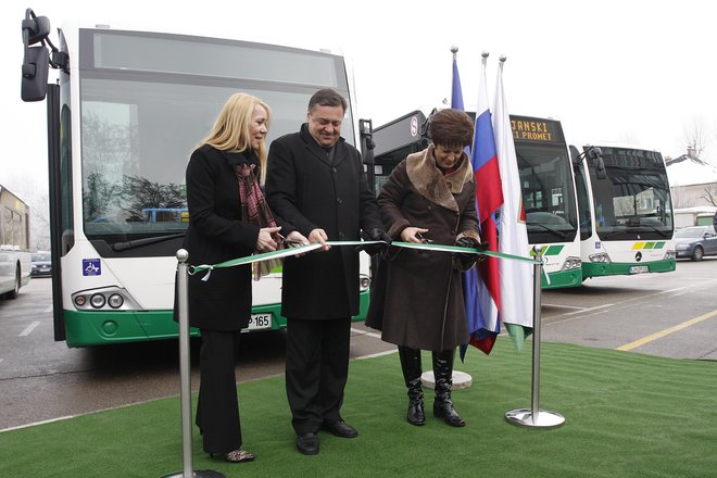 Zdenka Grozde je na položaju direktorice Holdinga Ljubljana že 15 let, njena bruto plača pa krepko presega prejemke vodilnih funkcionarjev v državi. FOTO: Mavric Pivk