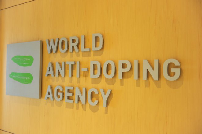 Vse glasnejši postajajo očitki športne javnosti na račun WADA. FOTO: Marc Braibant/AFP