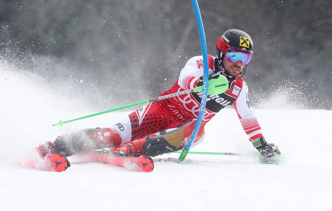 Marcel Hirscher je po dveh slalomskih spodrsljajih spet zmagal. FOTO: Borut Živulović/Reuters