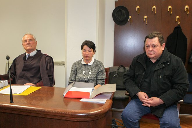 Urška Trotovšek in Damijan Ojsteršek prek pooblaščenca, odvetnika andreja Pitaka, od UKC Ljubljana skupaj zahtevata 60.000 evrov odškodnine. FOTO: Marko Feist