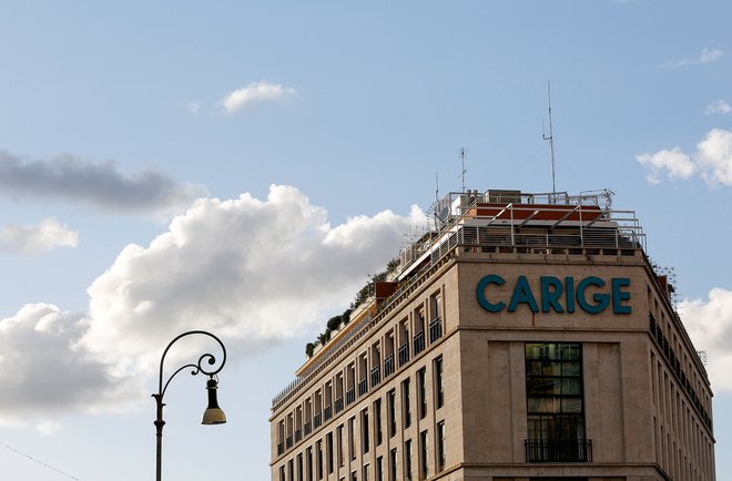 Italijanska država bo zagotovila likvidnost banke Carige s kupovanjem njenih obveznic. FOTO:&nbsp;Alessandro Bianchi/Reuters