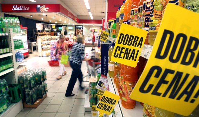 Bodo določbe iz zakona o kmetijstvu, ki so namenjene zaščiti slovenskih dobaviteljev, najbolj škodovale prav tem? FOTO: Matej Družnik/Delo