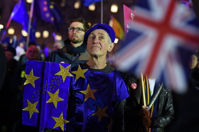 Način uresničitve referendumske odločitve o brexitu je še vedno v megli. FOTO: Oli Scarff/AFP