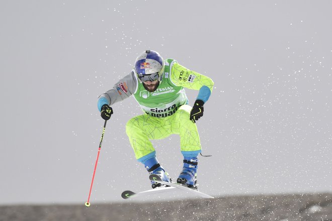 Filip Flisar na Švedskem ni bil razpoložen. FOTO: AFP