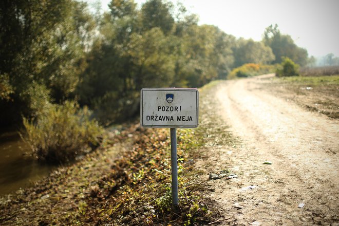 Na prireditvi so podelili tudi letošnje Gujonovo priznanje.&nbsp; FOTO: Jure Eržen/Delo