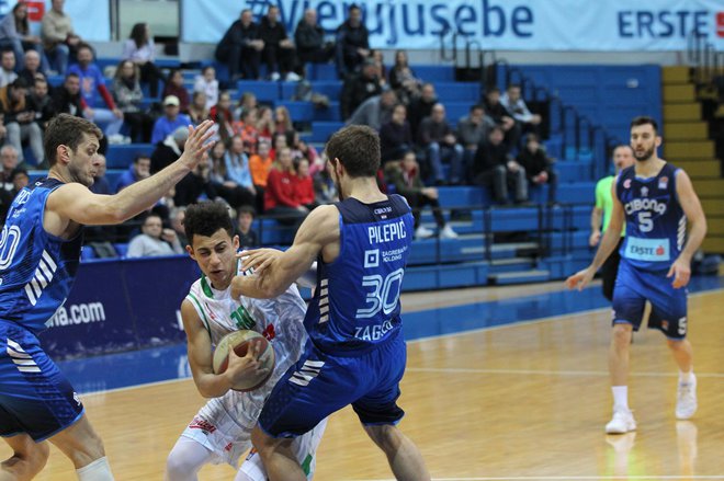 Olimpijin plejmejker Issuf Sanon v Zagrebu ni bil niti med strelci. FOTO: ABA