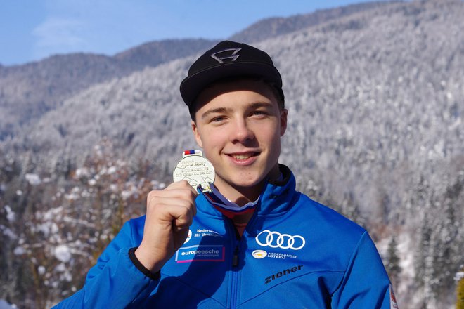 Jeroen z veleslalomskim zlatom. FOTO: Grega Kališnik