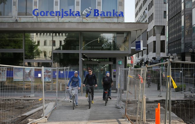AIK banka je od Banke Slovenije konec oktobra dobila zeleno luč za povečanje lastniškega deleža nad 50 odstotkov. Foto Jože Suhadolnik