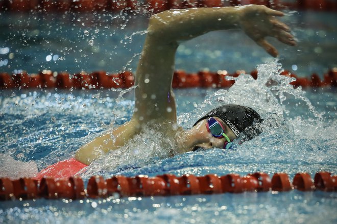 Katja Fain je bila v ljubljanskem bazenu zelo hitra. FOTO: Uroš Hočevar/Delo