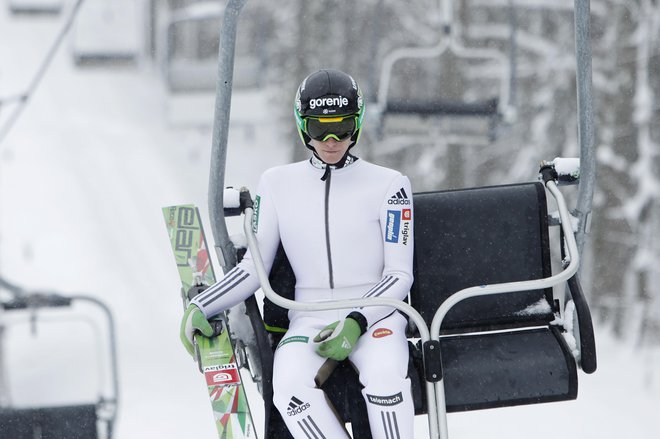 Peter Prevc nas treningu v Planici, 9. marca 2016
[Peter Prevc,trening,Planica]