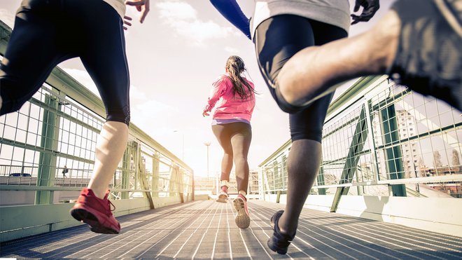 S tekanjem torej zgorevaš kalorije, vendar ta proces zgorevanja traja kar nekaj časa. FOTO: Shutterstock
