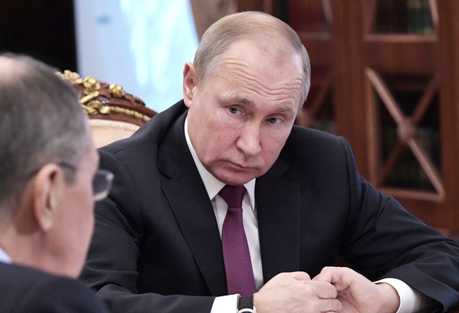 Ruski predsednik Vladimir Putin je danes sporočil, da Rusija prekinja sodelovanje v sporazumu.&nbsp;Photo: Reuters