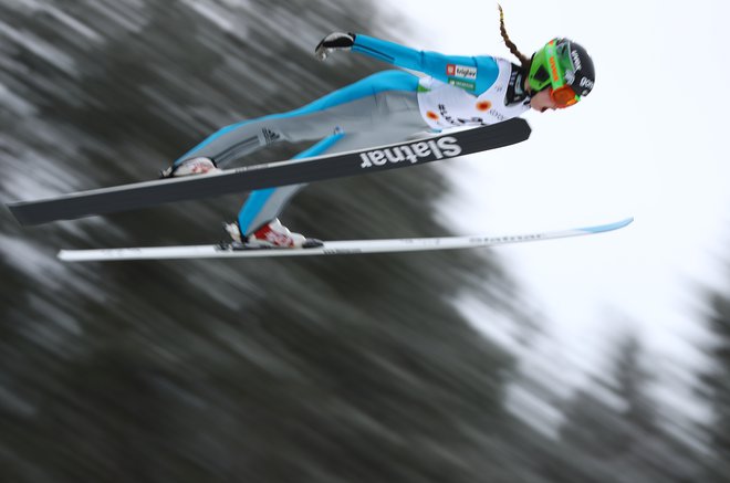 Nika Križnar je pred vrnitvijo v domovino osvojila 12. mesto. FOTO: Reuters