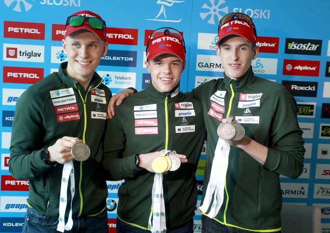 Anton Vidmar, Alex Cisar in Lovro Planko so poskrbeli za izjemno bero slovenske repreznetance na mladinskem SP v biatlonu.<br />
<br />
FOTO Roman Šipić/Delo