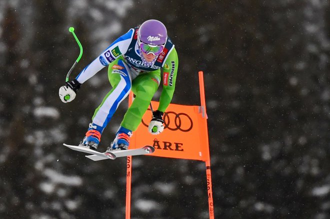 Ilka Štuhec ve, da ima še rezerv. Jutri jo čaka tekma v kombinaciji, v nedeljo v smuku. FOTO: AFP