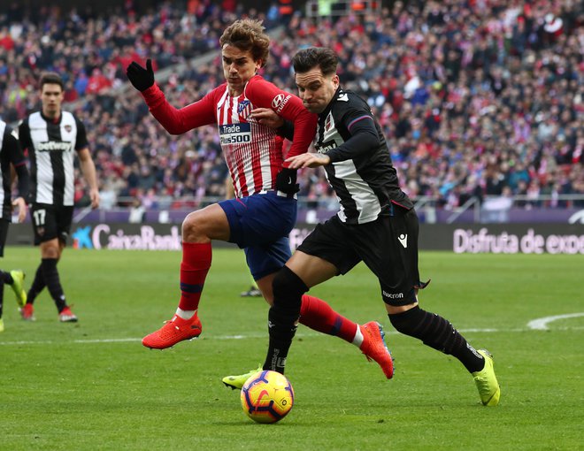 Toño (desno) se je zavil v molk. FOTO:&nbsp;Sergio Perez/Reuters