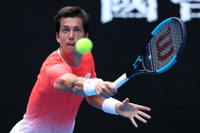 Aljaž Bedene je bil v drugem nizu razglašen. FOTO: Lucy Nicholson/Reuters