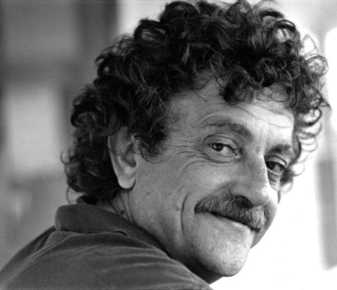 Kurt Vonnegut je bil drzen pacifist, trmast humanist in srčen pisatelj. Foto arhiv založbe