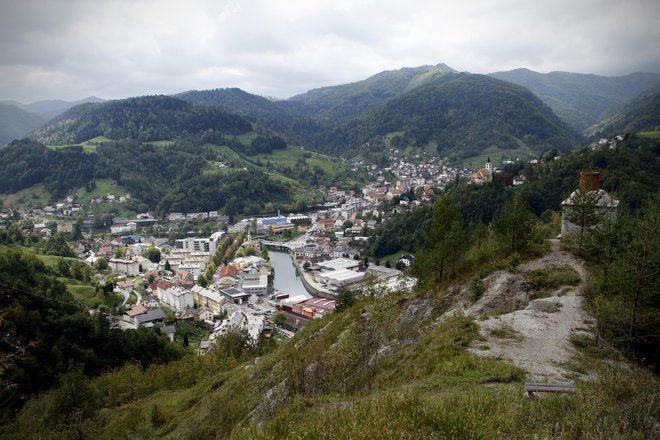 Idrija je imela doslej omrežje na utekočinjenem naftnem plinu, tako da je bil prehod na zemeljski plin preprost. FOTO: Uroš Hočevar/Delo&nbsp;