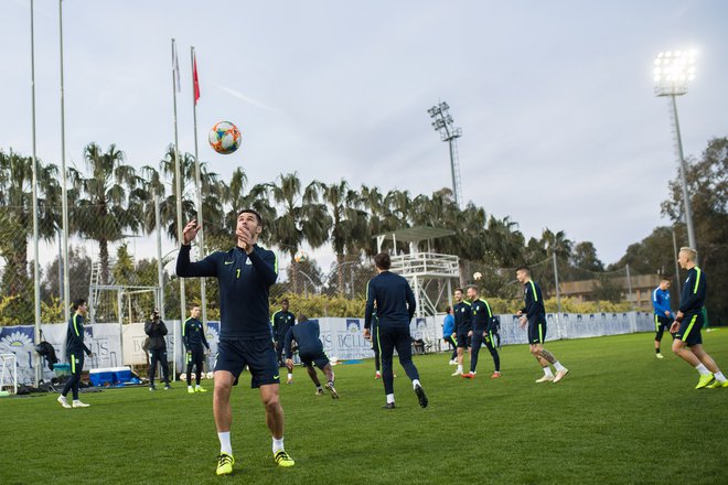 Mila zima, odlična namestitev, vrhunska igrišča, močni tekmeci ... To ponuja zimsko pripravljalno središče nogometnih klubov v Antalyi. FOTO: NK Olimpija/SPS