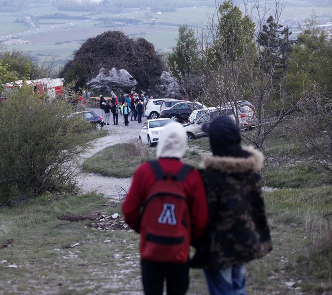 Pogled s Pečne proti na dolini. FOTO Mavric Pivk