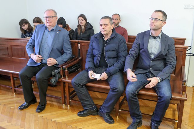 Rado Janša, Ivan Miklič in Tomaž Malovrh (z leve) so vsi trije krivdo zanikali. FOTO: Marko Feist
