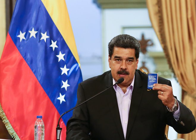 Za Madurom bo ostalo zgolj pogorišče med ljudmi, v družbi in gospodarstvu. FOTO: Reuters