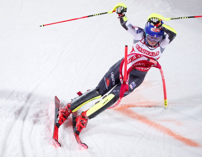 Shiffrinova si je dva slaloma pred koncem sezone že zagotovila globus v tej disciplini. FOTO: Reuters