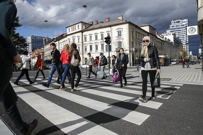 Hrup najbolje odpravljajo območja, zaprta za motorni promet. FOTO: Uroš Hočevar/Delo