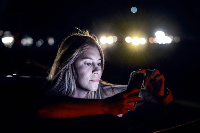 Izpadi elektrike so v Venezueli reden pojav, a ne tako obsežni, okt je bil ta v četrtek. FOTO: Matias Delacroix/Afp