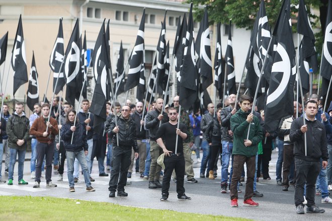 Naša politika ne pomaga rehabilitirati prvih borcev proti fašizmu. Foto Leon Vidic