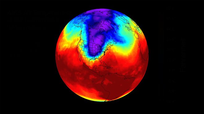 Sprijazniti se bomo morali z manj potratnim materialnim in prehranskim slogom življenja, omejiti zgornjo mejo premoženja. FOTO Nasa