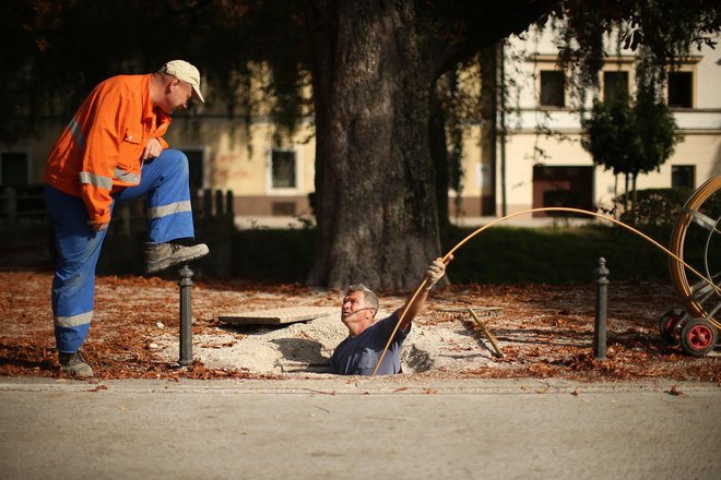 Od lanskega januarja se je število delovno aktivnih najbolj zvišalo v gradbeništvu, in sicer za 8,7 odstotka na približno 58.900.&nbsp; Foto: Jure Eržen/Delo