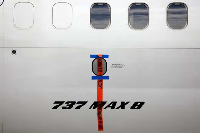 Model boeing 737 MAX 8 je v zadnje pol leta strmoglavil že dvakrat. FOTO: Reuters<br />
&nbsp;