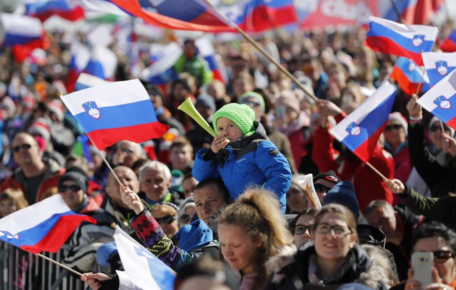 V Planici so letos našteli 62.000 gledalcev. FOTO: Matej Družnik/Delo