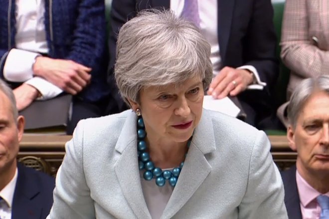 Theresa May odlaša z izvedbo tretjega glasovanja o spornem ločitvenem sporazumu.