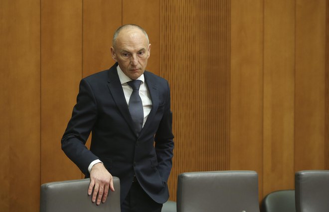 Aleš Šabeder se bo usedel na ministrski stolček. FOTO: Jože Suhadolnik