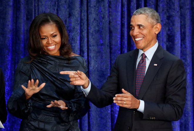 Zakonca Obama sta po odhodu iz Bele hiše zelo uspešna komercialna blagovna znamka. FOTO: Reuters